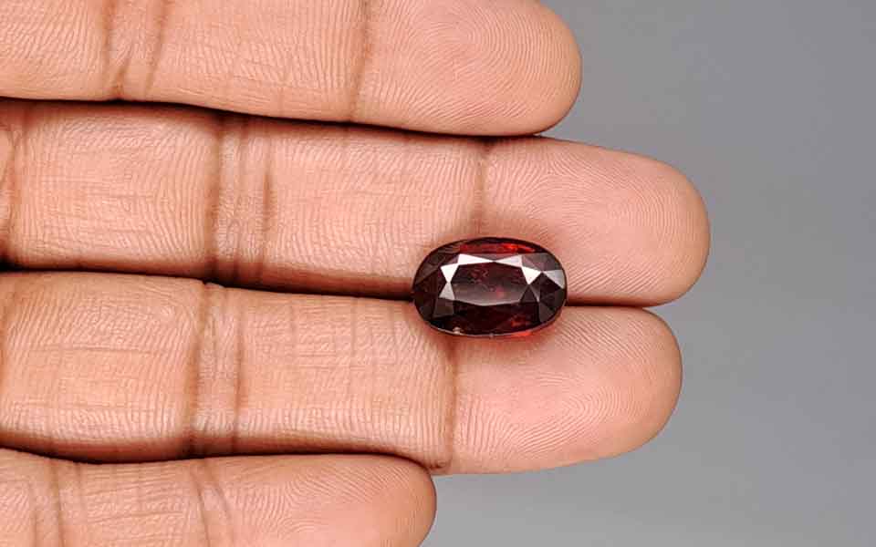 Hessonite (Gomed) - 9.06 Carat