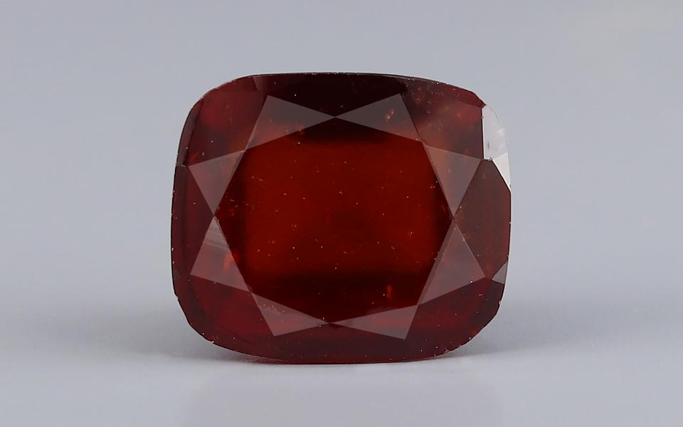 Hessonite (Gomed) - 9.21 Carat