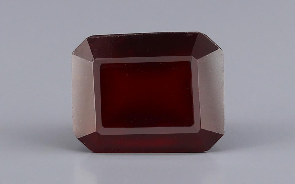 Hessonite (Gomed) - 9.35 Carat