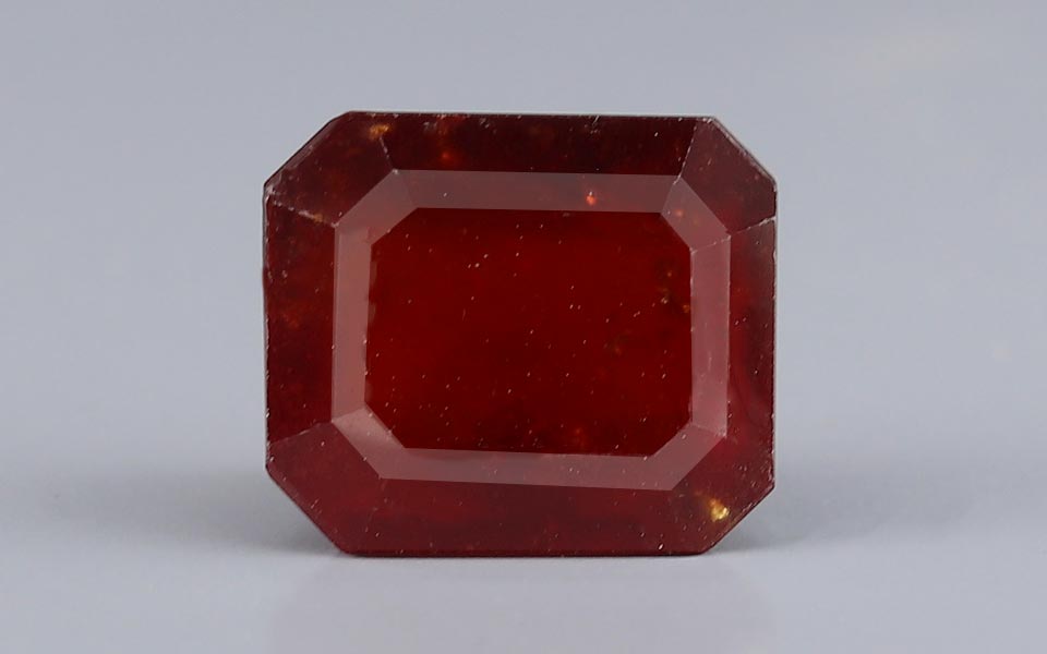 Hessonite (Gomed) - 9.65 Carat