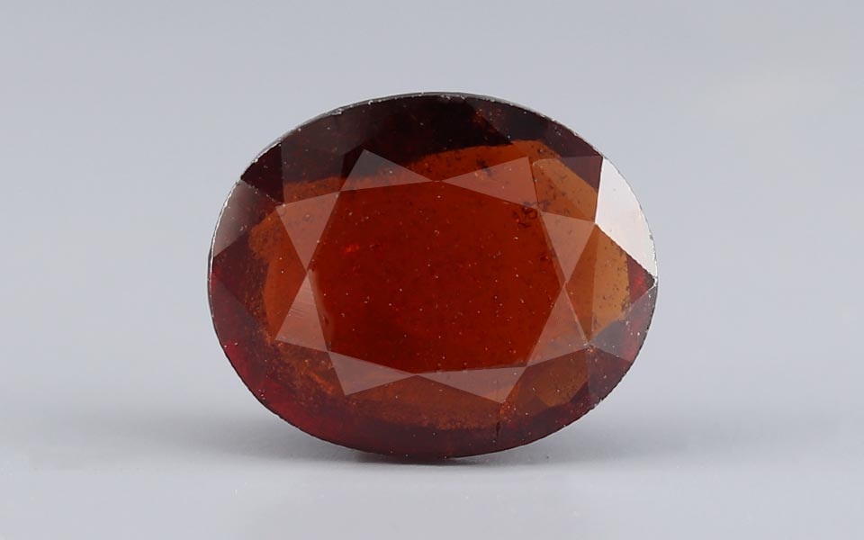 Hessonite (Gomed) - 9.68 Carat