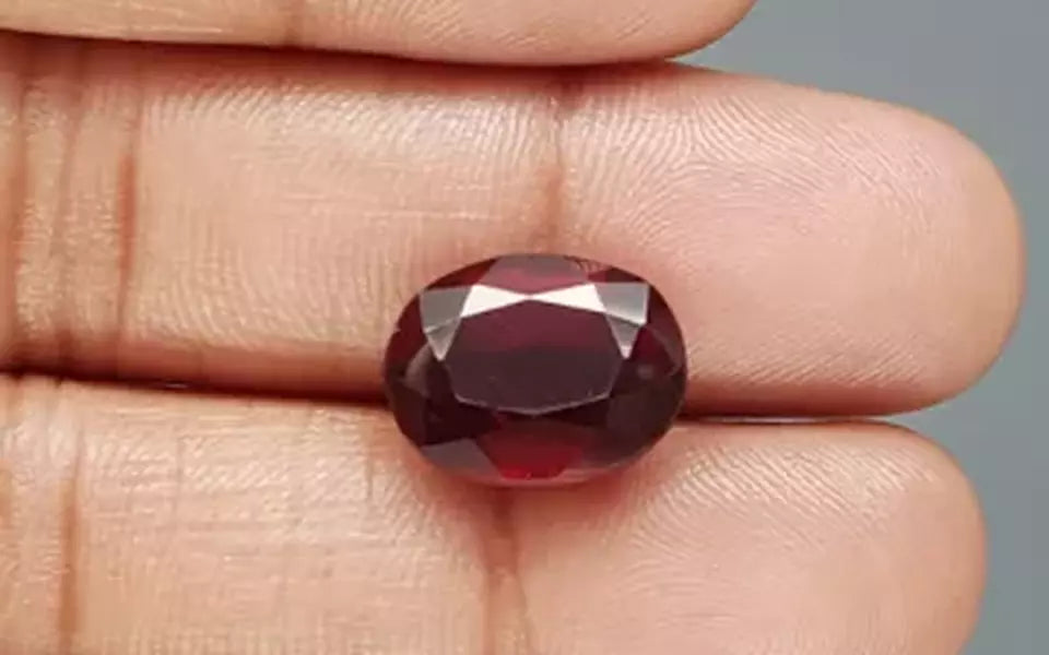 Hessonite (Gomed) - 9.93 Carat