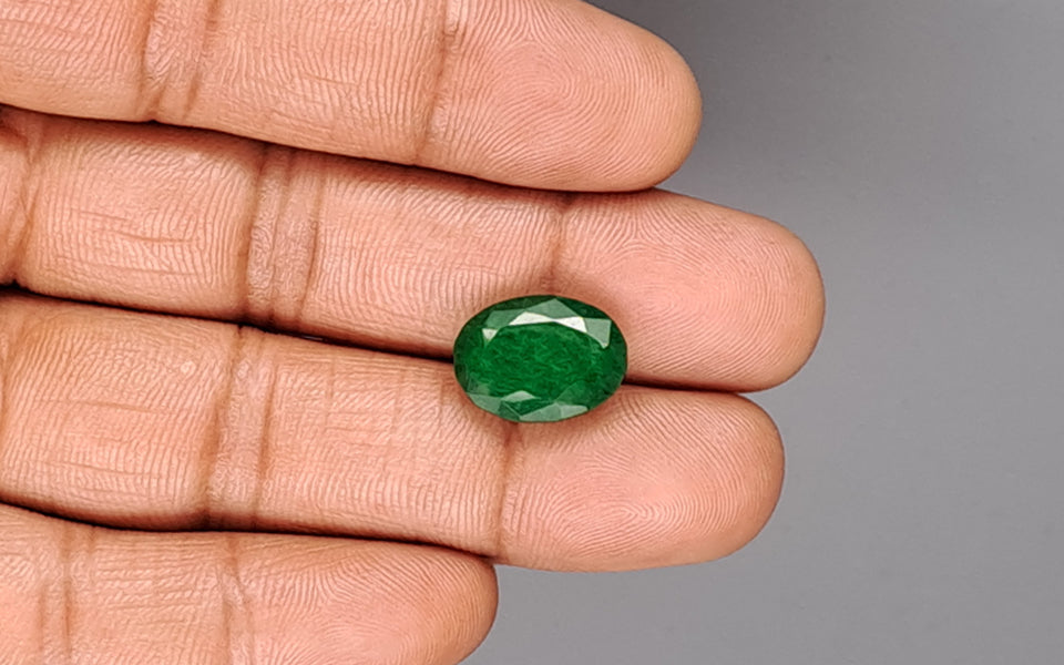 Aventurine -  7.15 Carat Prime Quality ATQ-29003