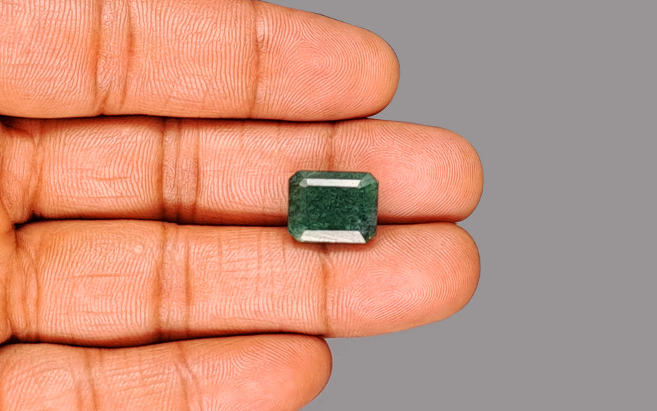 Aventurine -  8.28 Carat Prime Quality ATQ-29004
