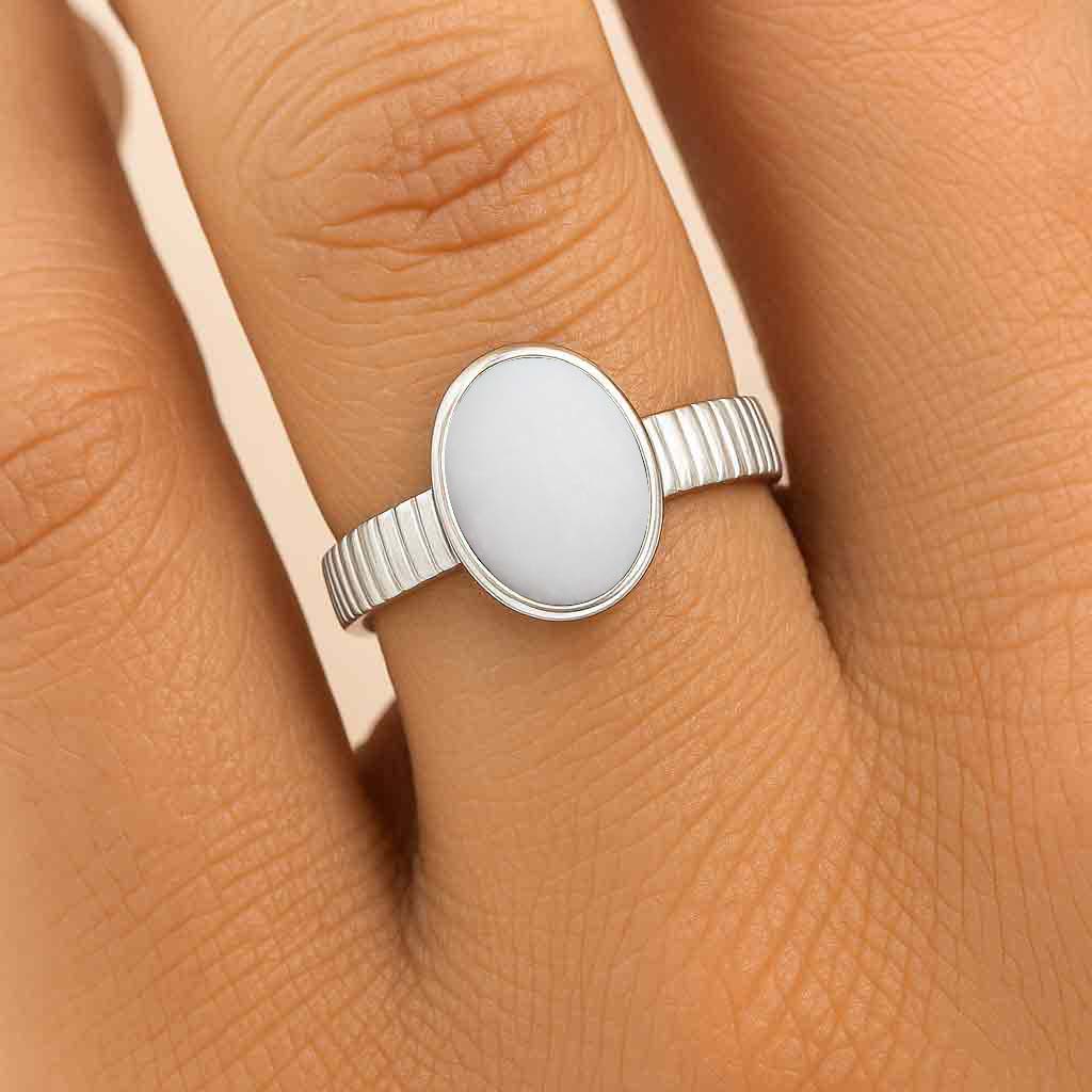 Bold & Stylish 925 Silver Opal Men’s Ring