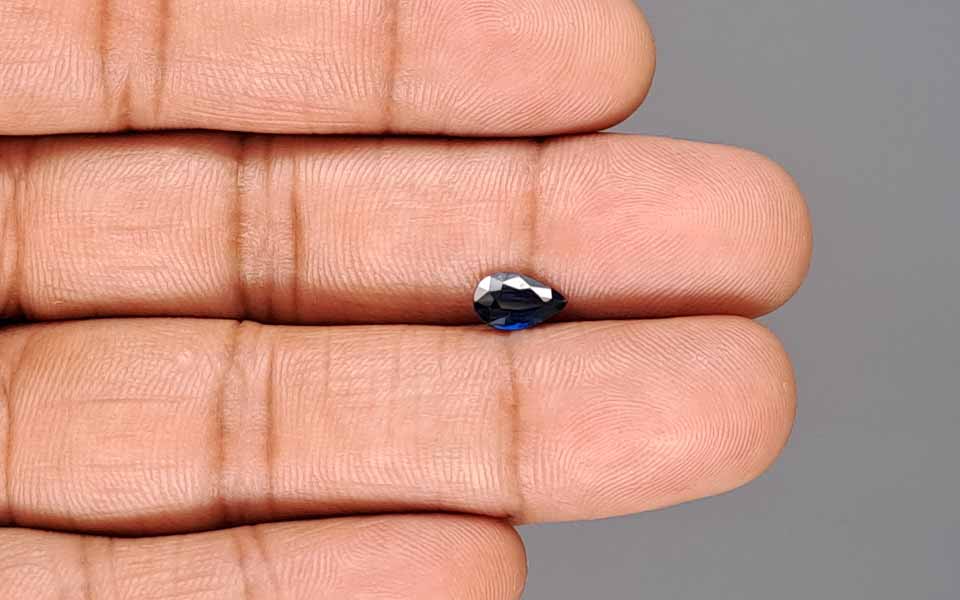 Blue Sapphire - 0.75 Carats