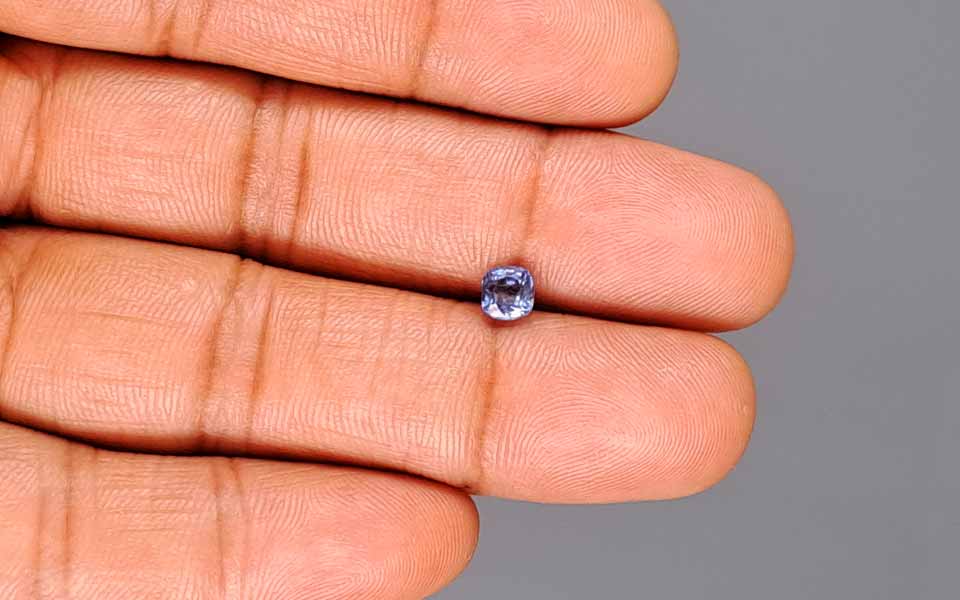 Blue Sapphire - 0.84 Carats