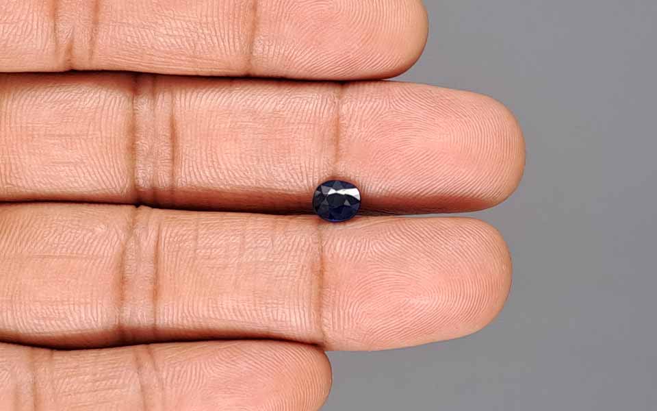Blue Sapphire - 0.89 Carats
