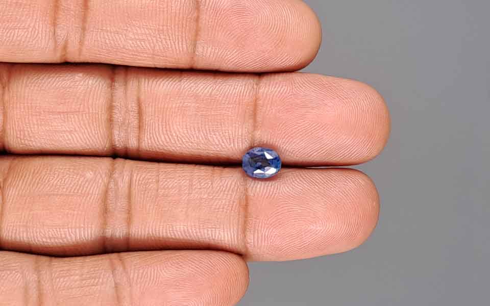 Blue Sapphire - 1.38 Carats