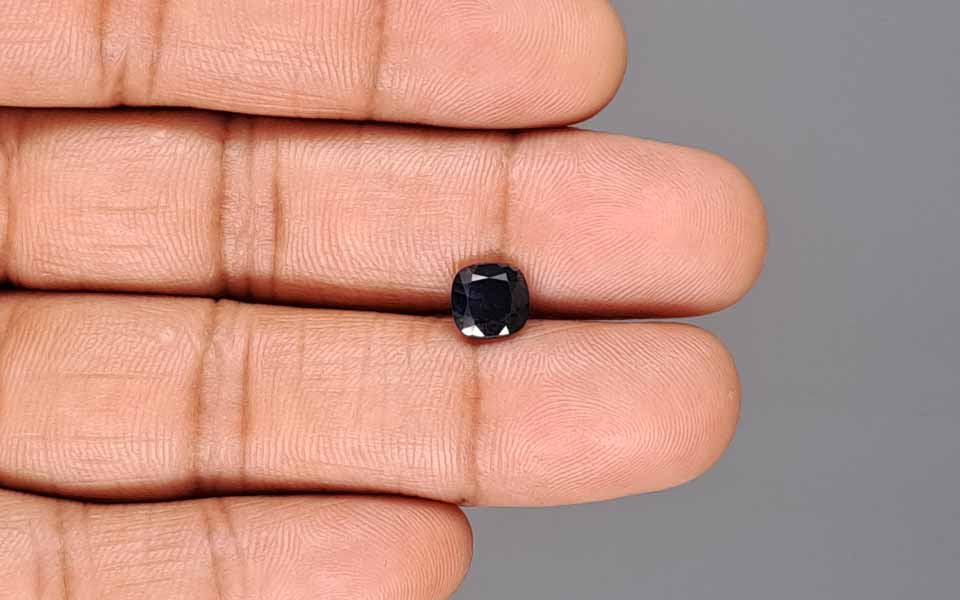 Blue Sapphire - 1.84 Carats
