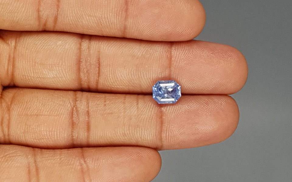 Blue Sapphire - 2.63 Carats