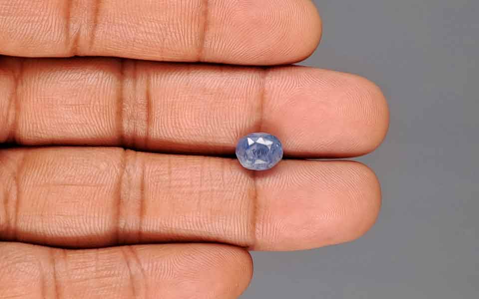 Blue Sapphire - 3.29 Carats