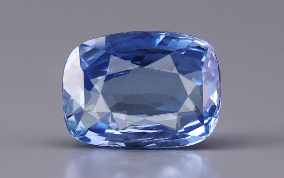 Blue Sapphire - 3.44 Carats