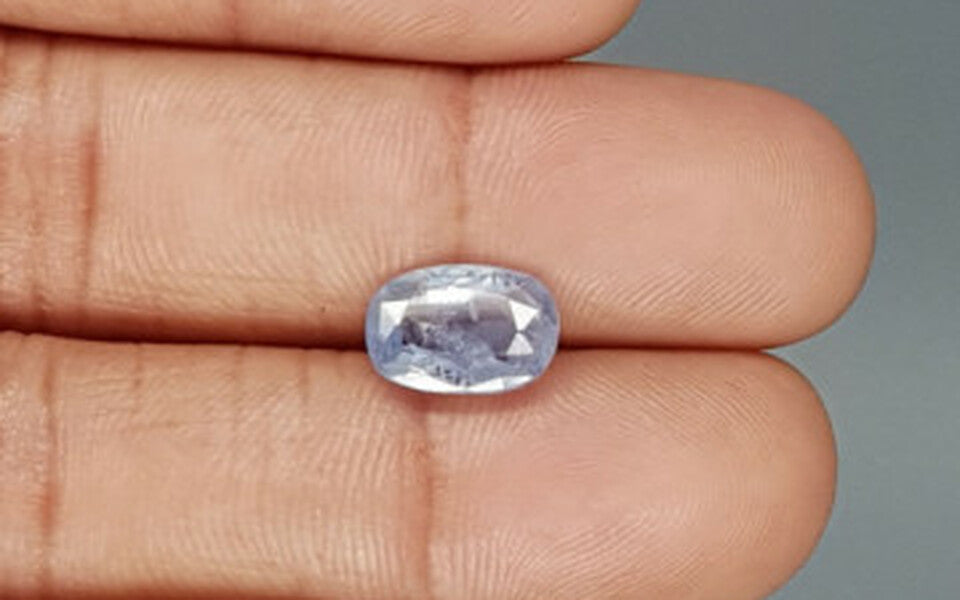 Blue Sapphire - 3.45 Carats