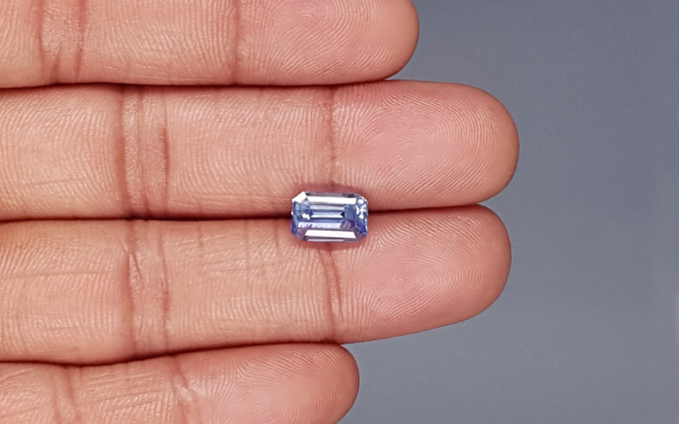 Blue Sapphire - 3.49 Carats
