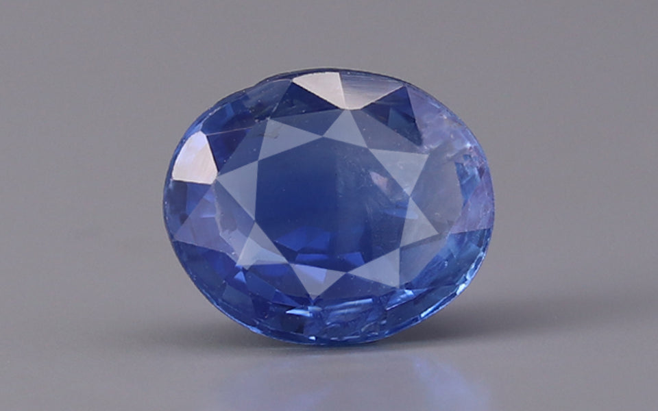 Blue Sapphire - 3.60 Carats