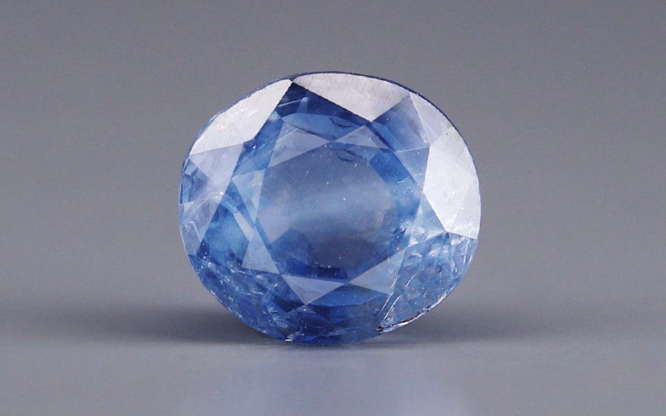 Blue Sapphire - 3.96 Carats