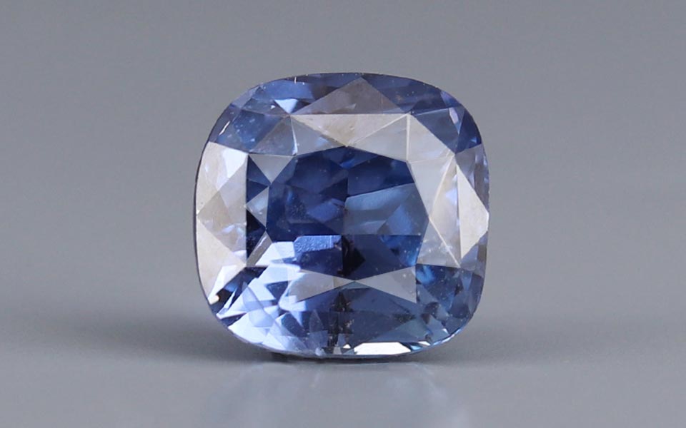 4 Carat Blue Sapphire