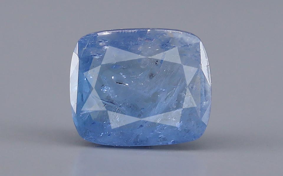Blue Sapphire - 4.06 Carats