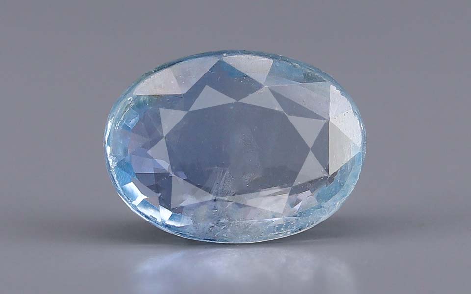 Blue Sapphire - 4.35 Carats