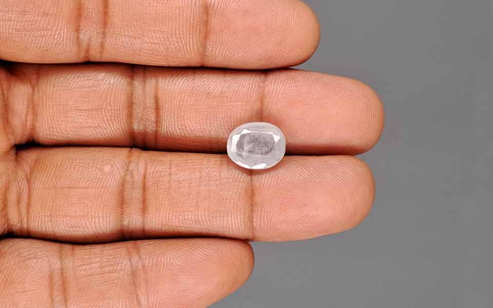 Ceylon Blue Sapphire - 4.88 Carat Fine Quality CBS-6400