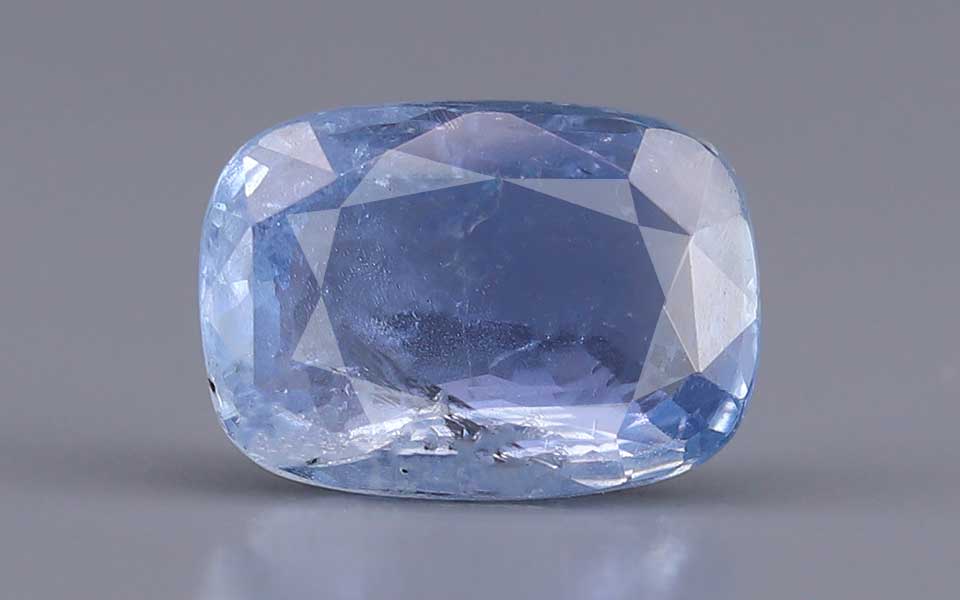 Blue Sapphire - 5.04 Carats