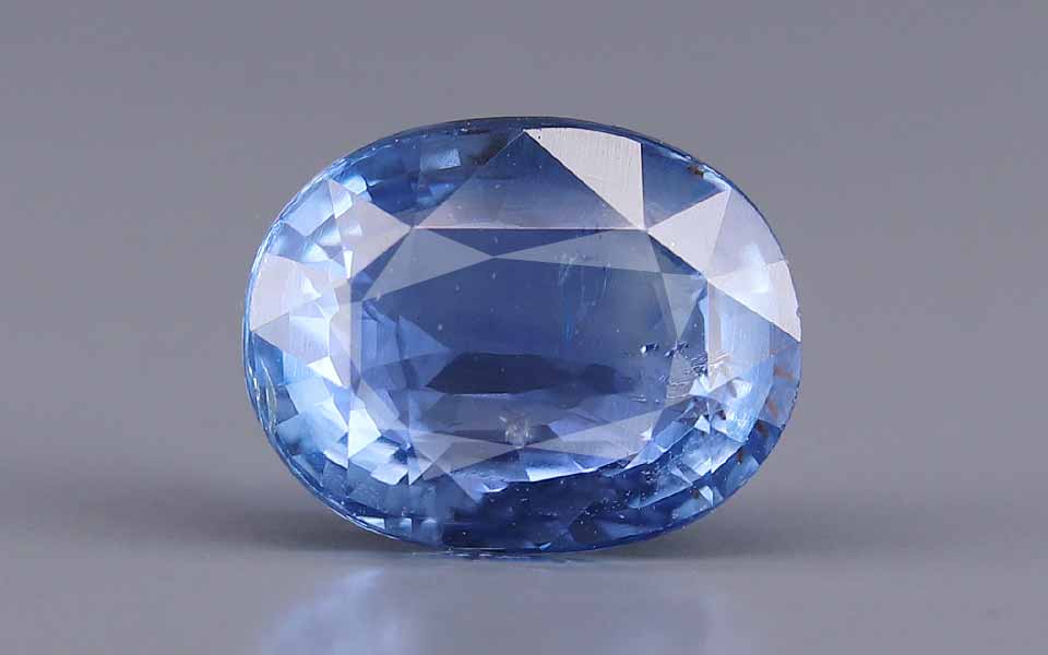 Blue Sapphire - 5.05 Carats