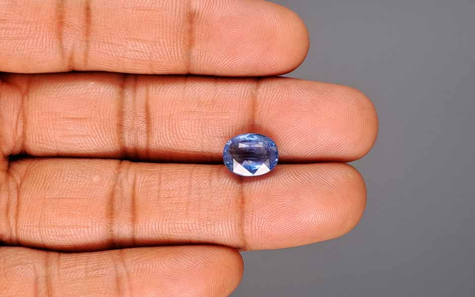 Blue Sapphire - 5.05 Carats