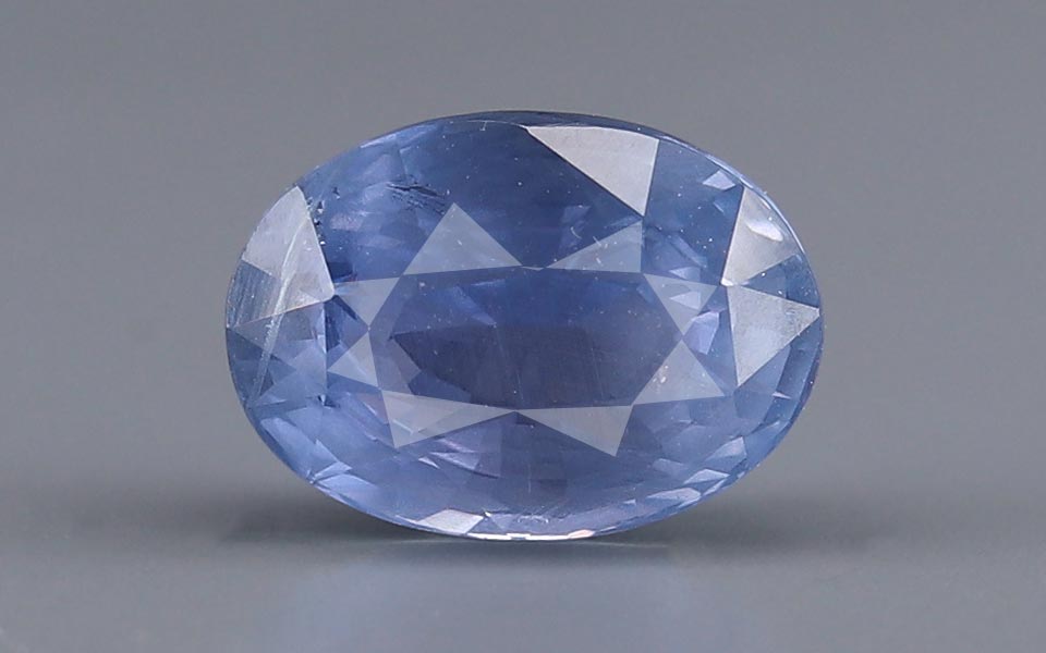 Blue Sapphire - 5.07 Carats