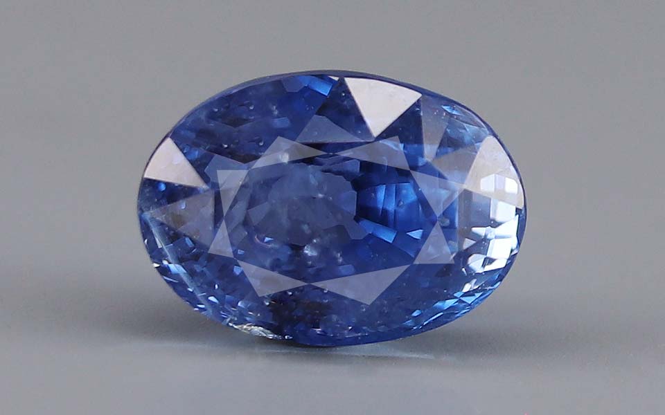 Blue Sapphire - 5.10 Carats