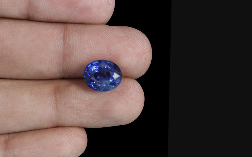 Blue Sapphire - 5.16 Carats