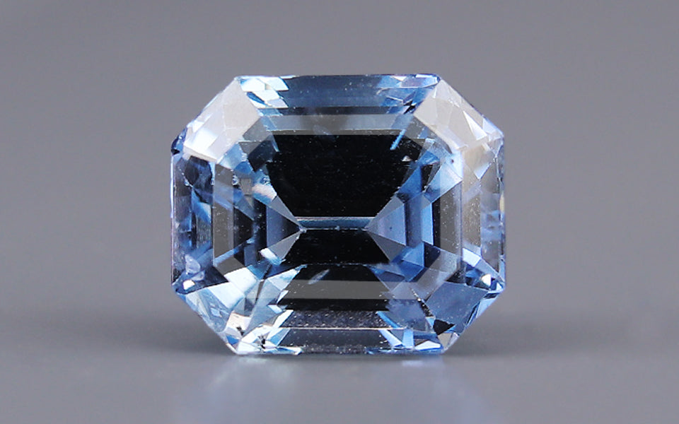 Blue Sapphire - 5.24 Carats