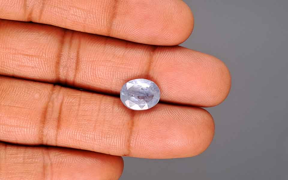 Blue Sapphire - 5.26 Carats