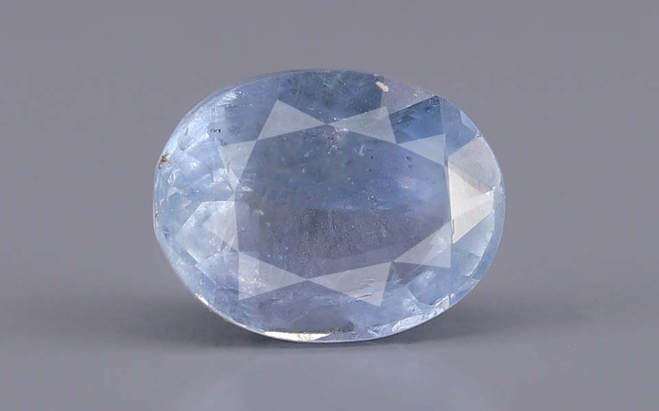 Blue Sapphire - 5.26 Carats