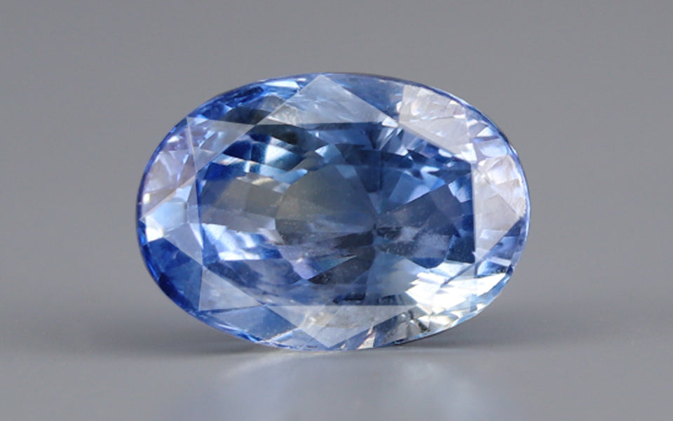 Blue Sapphire - 5.82 Carats