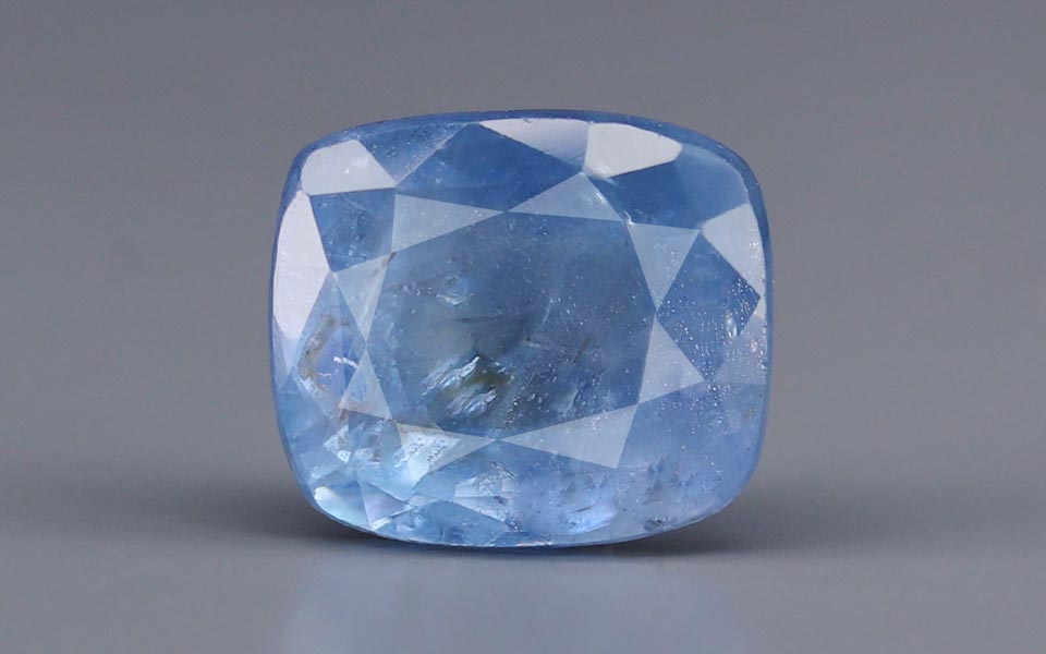 Blue Sapphire - 6.61 Carats