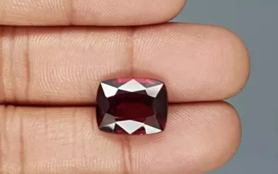 Ceylon Hessonite Garnet  10.15 Carat Limited Quality  HG-8204