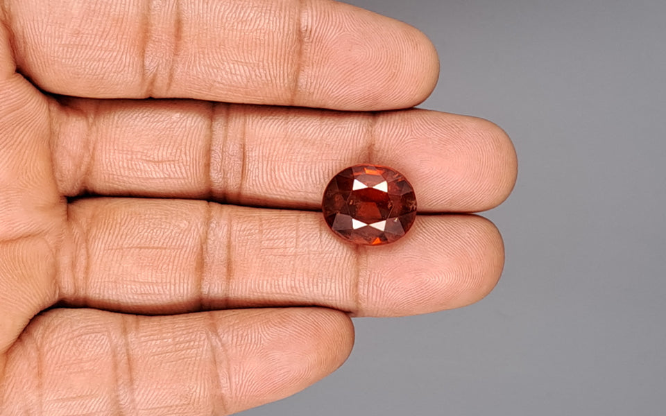Hessonite (Gomed) - 11.54 Carat