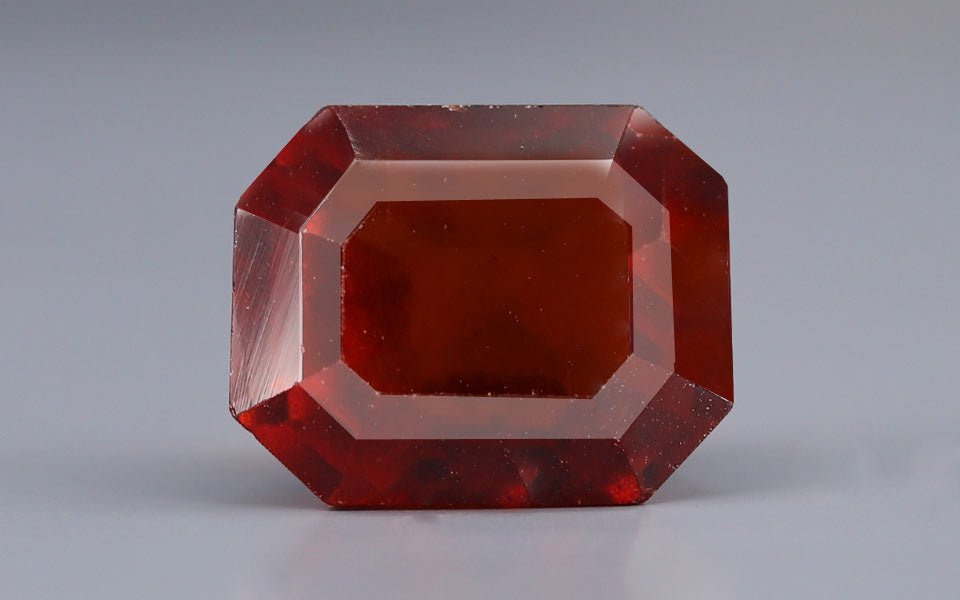 Hessonite (Gomed) - 11.85 Carat