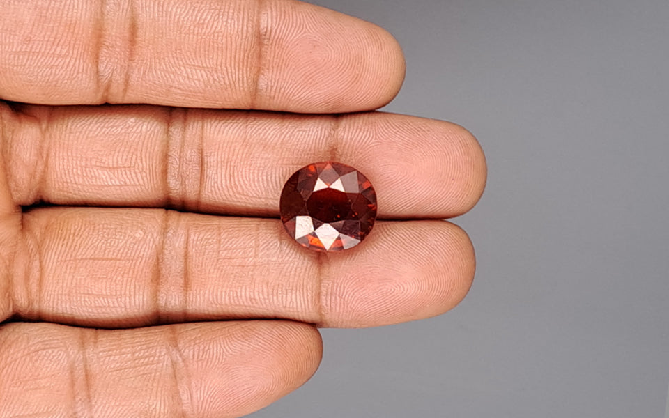 Hessonite (Gomed) - 13.29 Carat