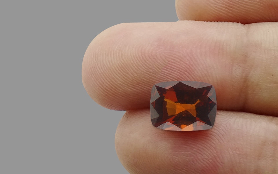 Ceylon Hessonite Garnet - 3.71 Carat Limited Quality HG-8067