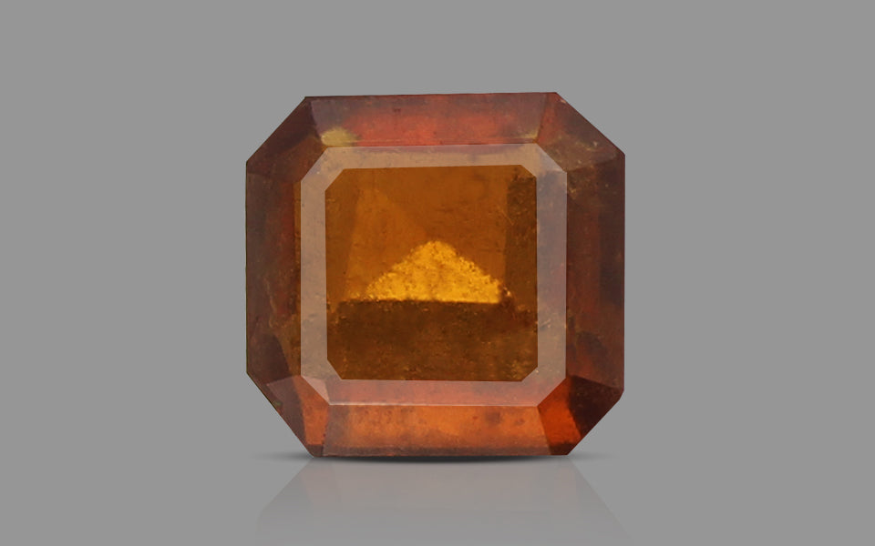 Hessonite (Gomed) - 3.8 Carat