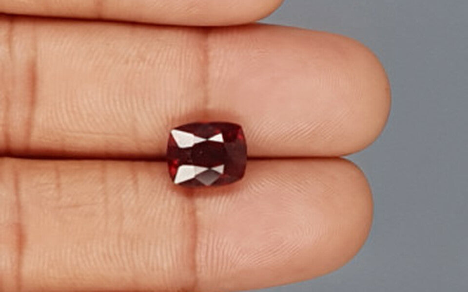 Hessonite (Gomed) - 4.25 Carat