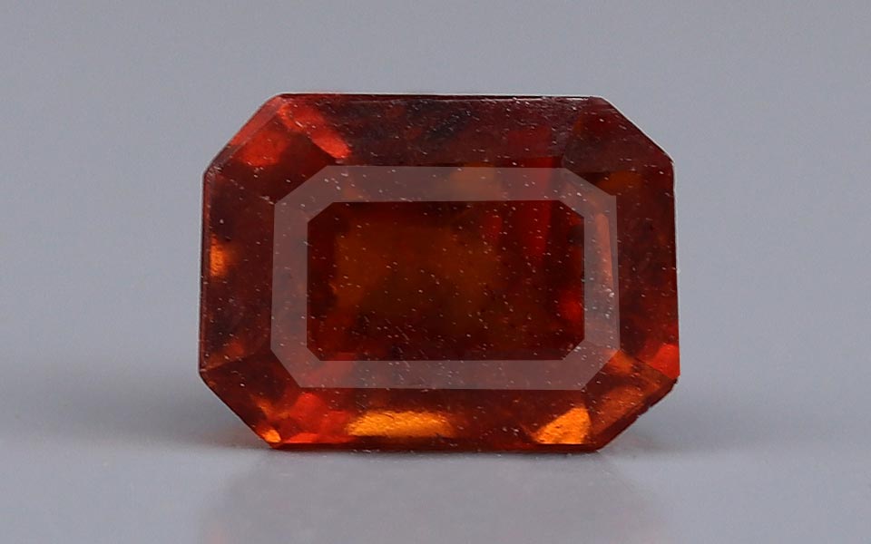 Hessonite (Gomed) - 4.70 Carat