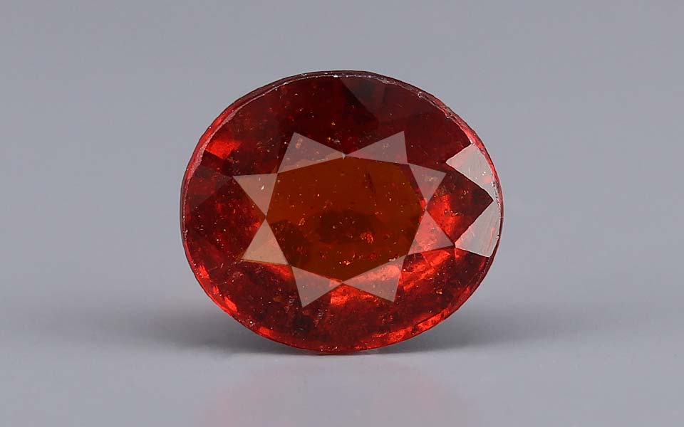 Hessonite (Gomed) - 5.57 Carat