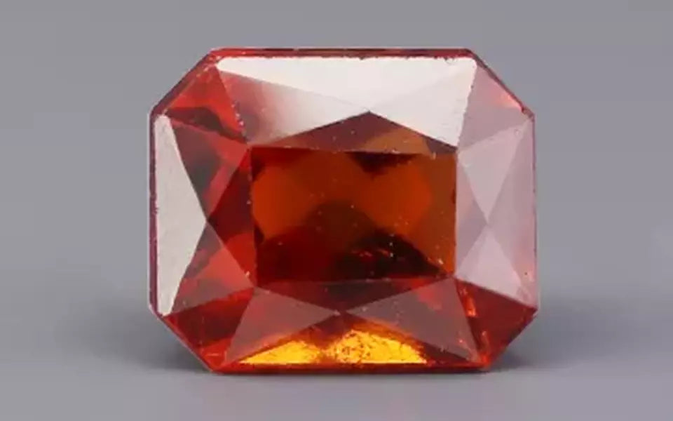 Hessonite (Gomed) - 5.63 Carat