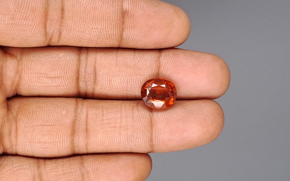 Hessonite (Gomed) - 6.04 Carat