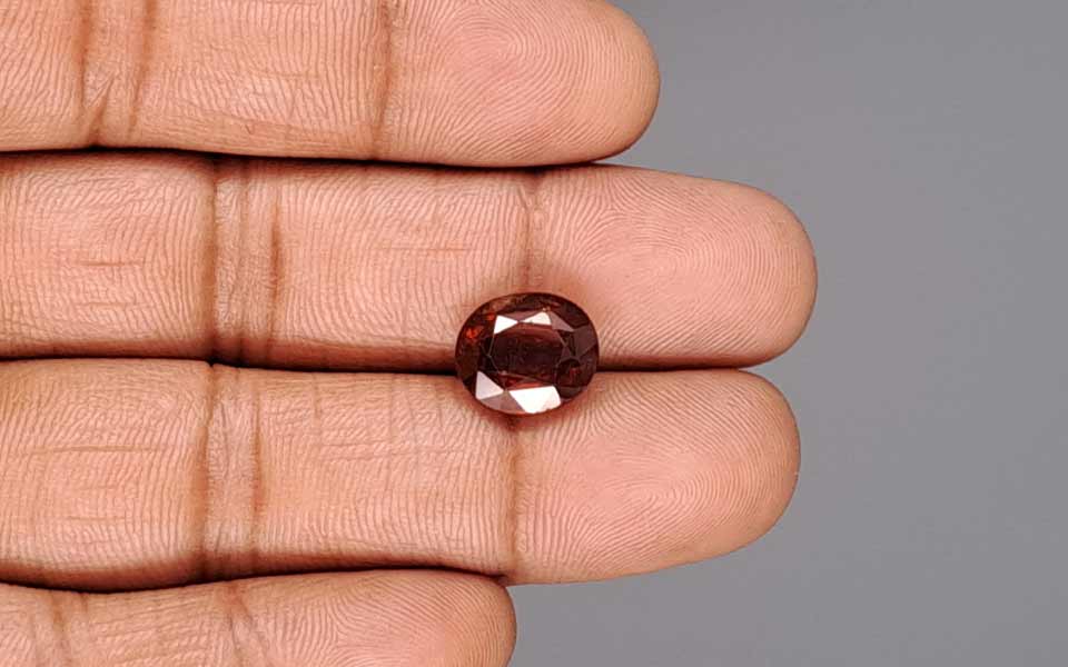 Hessonite (Gomed) - 6.05 Carat