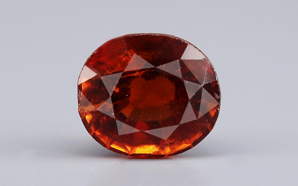 Hessonite (Gomed) - 6.07 Carat