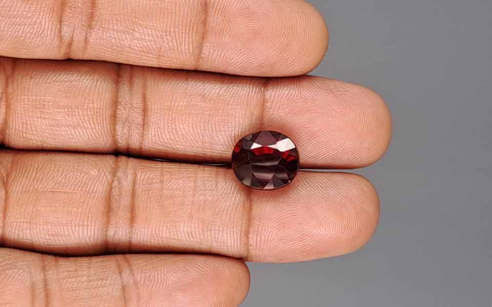 Hessonite (Gomed) - 7.20 Carat